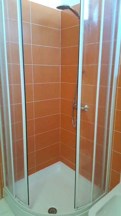 Giuly Home One Càbras 外观 照片